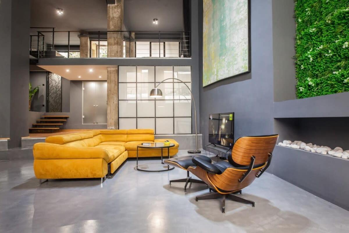 Apartment Trendy Industrial Next To Museum Of Acropolis *